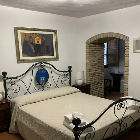 Relais Del Porto Konukevi 4*