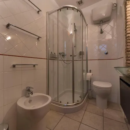 Relais Del Porto 2*
