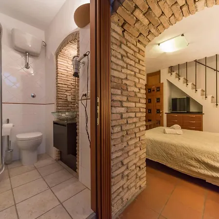 Relais Del Porto Gasthuis 4*