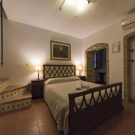 Relais Del Porto קליארי